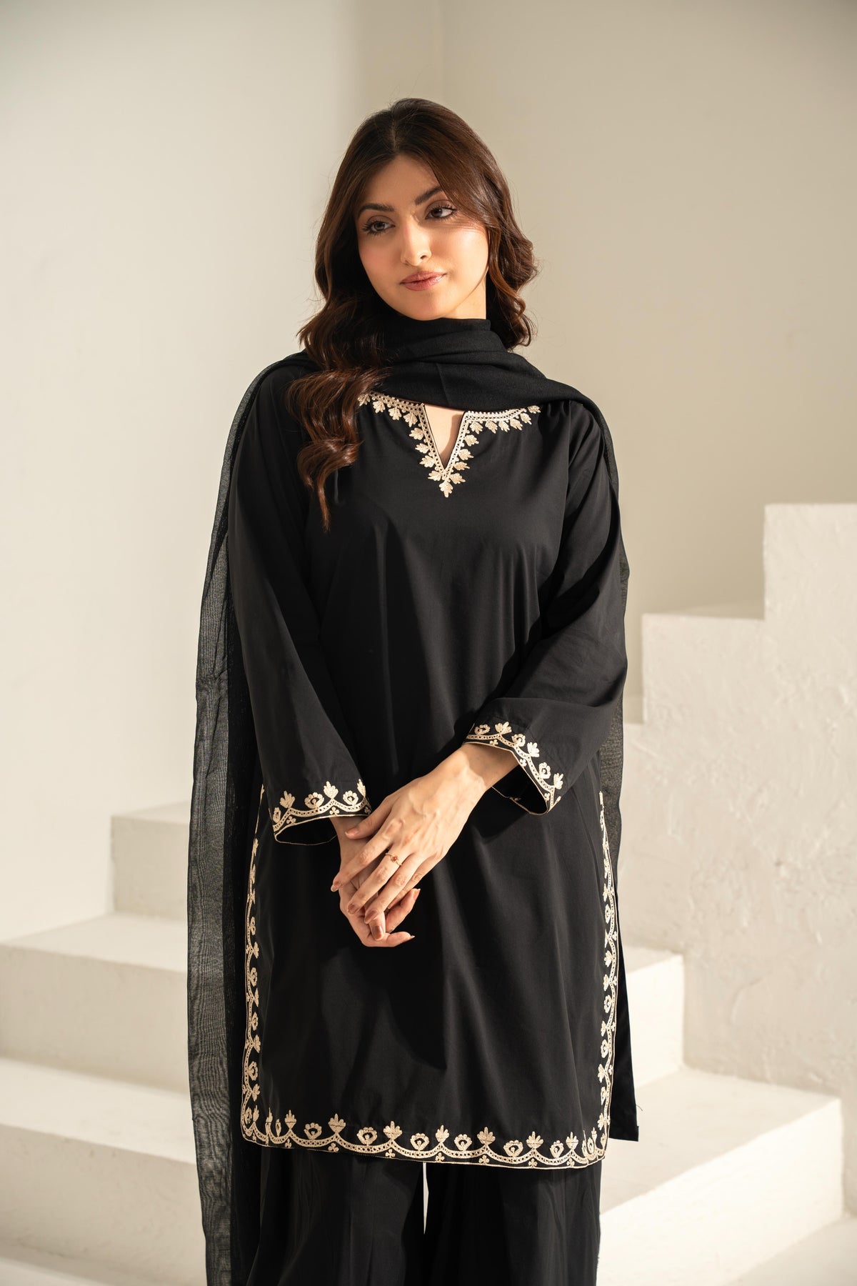 ZARIF 3-PIECE