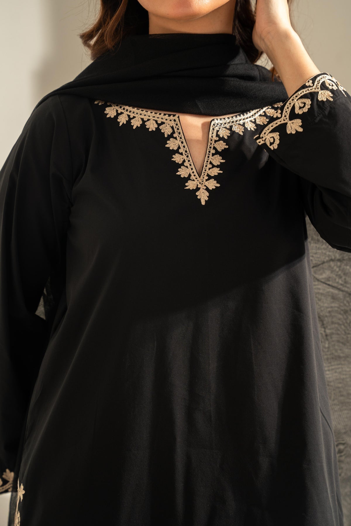 ZARIF 3-PIECE